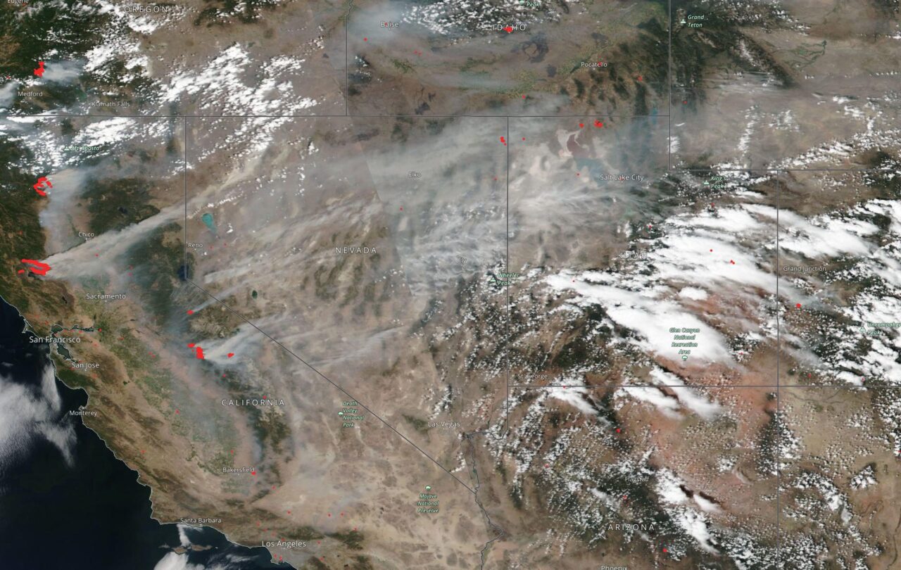 A satellite map showing how smoke from wildfires can stretch hundreds of miles.